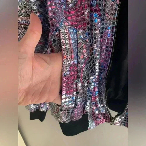 Woman’s Metro High Fashion Paisley Sequined Retro Flashy Long Sleeved Jacket VTG - Picture 5 of 9